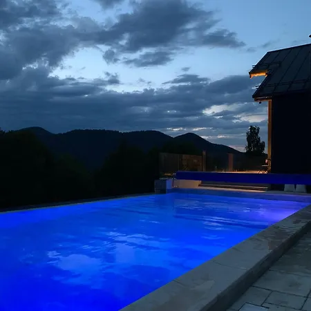 Villa Cabanele Carmel *